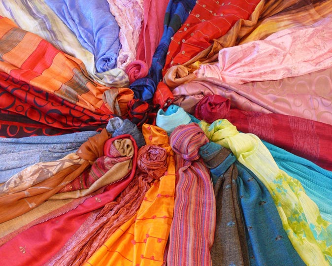 Bat Trang Ceramic Village - Van Phuc Silk Village Tour -  full day